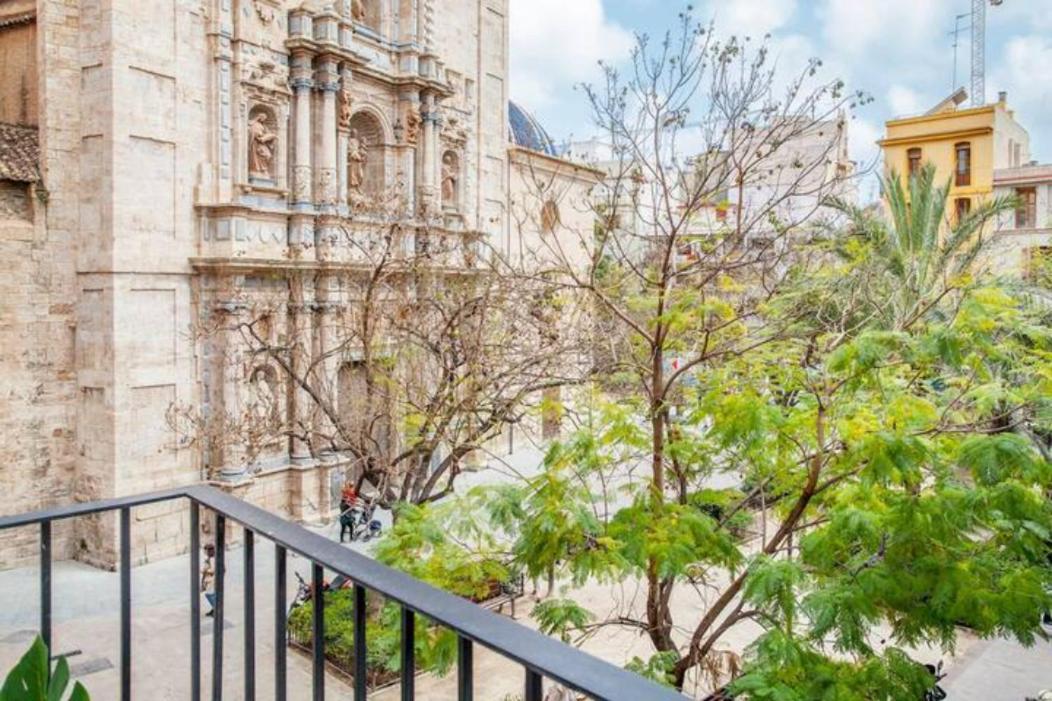 Apartamento Soleado En Plaza Del Carmen Valencia Exterior photo