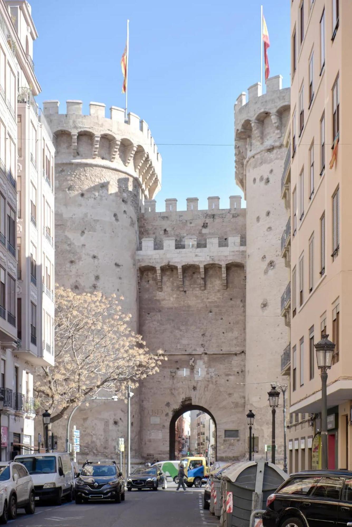 Apartamento Soleado En Plaza Del Carmen Valencia Exterior photo